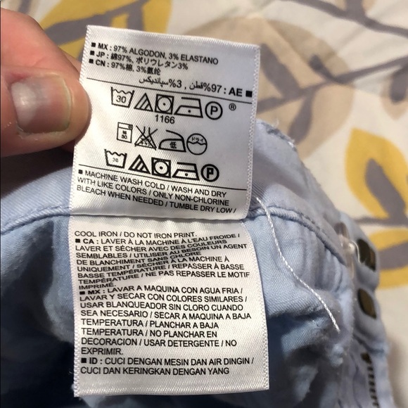 💚3/$13 Baby blue cropped Old Navy slacks - Picture 9 of 12